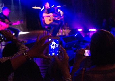 gildan-blake-shelton-gal-img-4